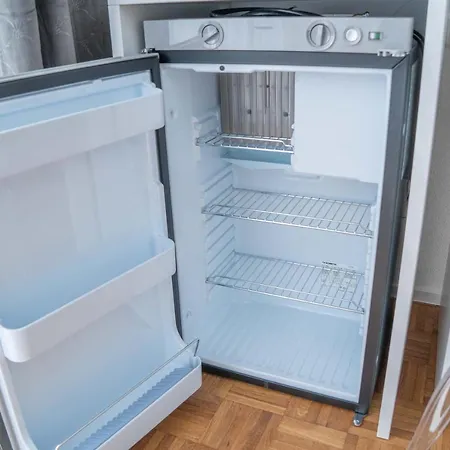 Fn L 6 Klimatisiert Mit Balkon